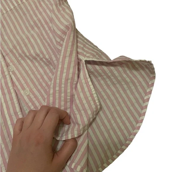 NWT Lola River pink and white stripped button up top - Picture 5 of 7